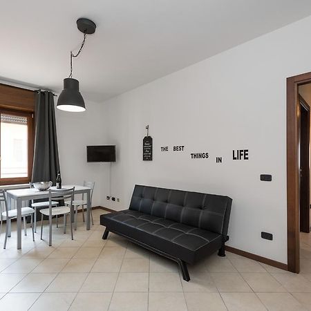 Ortaglia Appartement Torri Del Benaco Buitenkant foto
