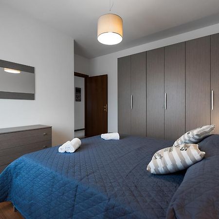 Ortaglia Appartement Torri Del Benaco Buitenkant foto